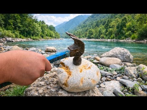 I Found a Mysterious River Stone… Let’s Break It Open