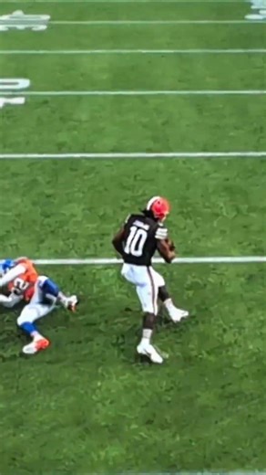 MASSIVE STIFF ARM IN FOOTBALL! #nfl #superbowl