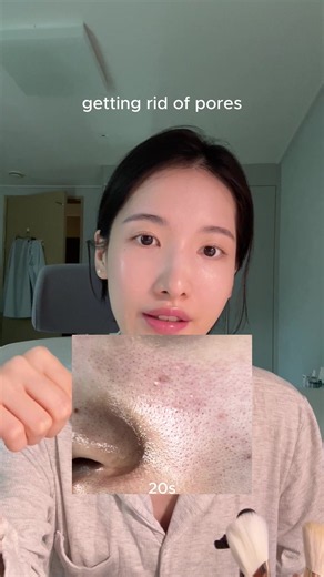 How to make pores look smaller without using pressure: use retinal moisturizer consistently Product mentioned: Celimax vita A retinal shot tightening booster #koreanskincare #skintok #pores #retinal #porecleansing