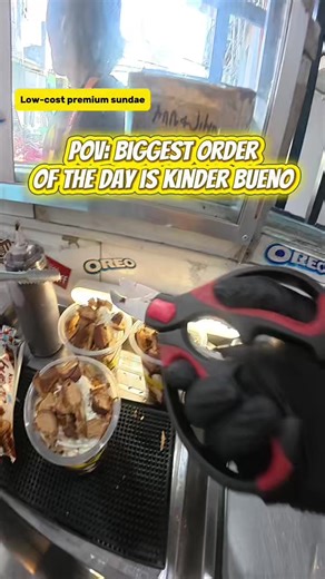 Will change this flavor soon #famdaes #fypageシ #fyp #icecream #oreo #softserve #softserveicecream🍦 #kinderbueno