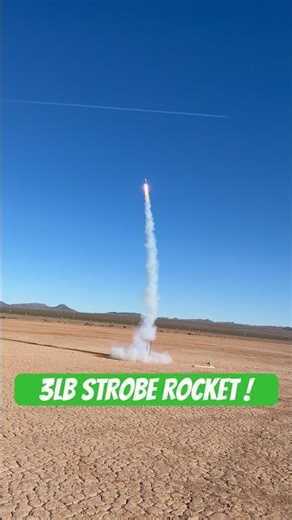 3lb strobe ! gnarly pops and height ! 🔥 #diy #pyro #pyrotechnics #rocket #lift