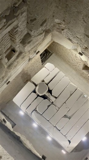 Inside Egypt’s 4,700-Year-Old Pyramid: Hidden Tunnels, Secret Chambers & Djoser’s Statue 😱