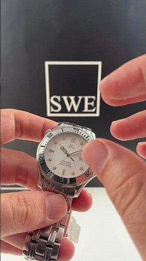 Omega Seamaster 300m White Wave Dial 41mm Mens Watch 2542.20.00 Review | SwissWatchExpo
