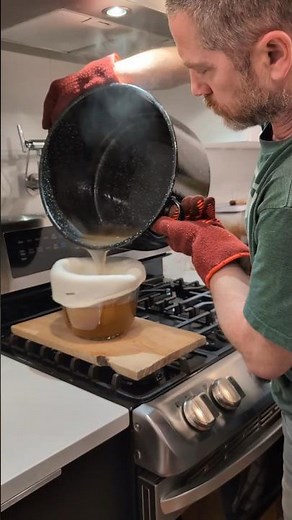 making backyard maple syrup