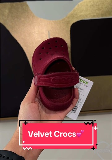 Crocs are like one of my fav so Ofc had to get her both 😩💕 #crocs #babyshoes #haul #jamaicantiktok🇯🇲viral #canada_life🇨🇦