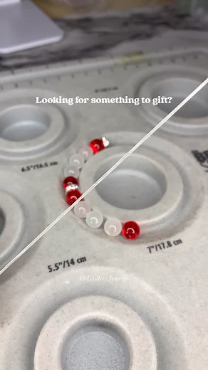 Shop your best gifts 🛍️ @mel.collect.jewelry #bestiegift #matchingbracelets #melcollectjewelry #bestfriendsgift #soulmatelove #smallbusinesscanada #fypcanada #braceletlovers #accessorielovers #beadedbracelet #handmadegiftideas #makingbracelets #beadsbracelets | Mel.collect.Jewelry
