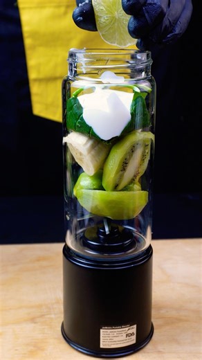 Protein smoothie #asmr #drink #healthy #health #recipe