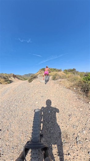 Videos de Sol ☀️ (@sol_y_bici) con “sonido original - Sol ☀️”