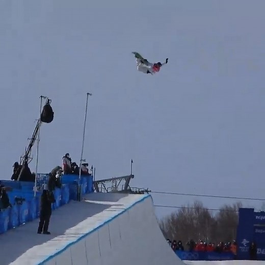 584K views · 4.4K reactions | KAISHU 24.4' method Beijing 2022 Burton Snowboards #snowboarding #halfpipe #winterolympics | Danny Davis | Facebook