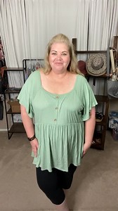 Comment BUY 16447 and it will message you asking what size you need...