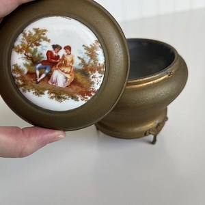 Victorian Footed Metal Powder Music Box, Painted Tin Antique Vanity Decor, Painted Porcelain Medallion - Etsy