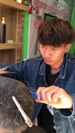 #barber_in_banepa #barber_training_near_me #barber_training_in_banepa #barber_training_near_by_banepa #impianunisexsalon