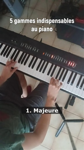 5 gammes indispensables au piano