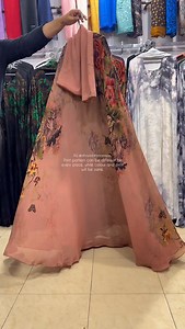 𝑭𝒍𝒂𝒓𝒚 𝑲𝒂𝒇𝒕𝒂𝒏✨ . . Includes: > Cape style upper > Attached inner (full sleeves) > Matching Hijab > Matching Niqab Fabric: Premium Chiffon Georgette . . . Note: Colour may slightly differ because of the camera lights. Order method: Take screenshot Inbox your name, address and active number Type “Done” ✅ Wait for our response on instagram . . . . . . . #abaya #abayafashion #abayadesign #newabaya #trendingabaya #abayalovers #eidabaya #ramadhanabaya #eidoutfit #modestabaya #modestfashıon .