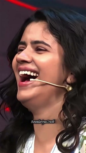 soundarya crush😍😍 #cwc crush moments#comedy #Soundarya cute moments #comedy #funny#tamilsong