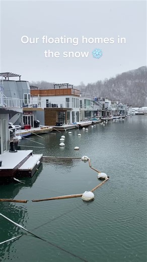Winter Wonderland in Our Floating Home Community