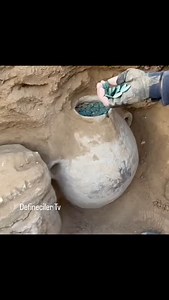 2.1K views · 5.2K reactions | Kral Nemrut'un hazinesi bulundu 螺 #reklamdeğil #dedektör #define #pointer #para #coin #treasure #tılsım #arkeoloji_turkey #ancienmosaic #altın #mitolo #mitoloji #büyü #define #hazine #arkeoloji_turkey #altın #treasure #treasure #tılsım #zenginlik #كنز #hobi #ancienmosaic | Umut Kavruk | Facebook