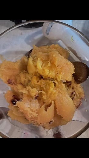 #pumpkinseason #pumpkinpuree #homemadepumpkin #fromscratch #homecooking #fallrecipes #fallbaking #cookingreels #recipevideo #easyrecipes #foodie #foodlover #cleanEating #zerowastecooking | Practical Homesteading | Facebook