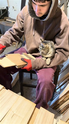 This is how we write stories on the wooden shingles of Bucovina.