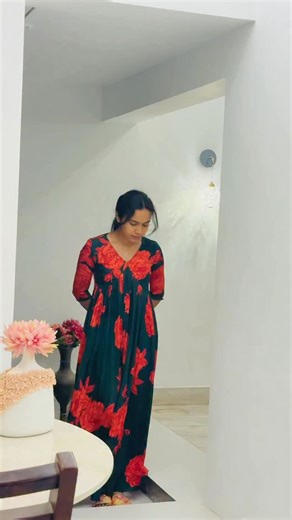 Pumpkin harvesting 🧿🎃 | Home grown veggies Outfit @rddhi_designs . . . . . #lifeupdateswithrdd #wednesdayseries #explorepage #lifestyle #homevlog #explore #trendingreels #shortvlogs #fypシ #homegrown #veggies #holidayactivities | Rddhima Thashnath Jilsu