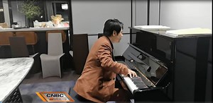 Listen to an exclusive piano performance by Lang Lang