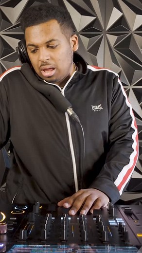 This weeks mix is up 🕺🏾 #music #dj #house #tour #playing #djlife #housemusic #djproducer #djlife🎧🎧 #cdj #seratodjs #upcomingevents #ameer #djtour #housemusicdjs #djtiktok #traveling #musicmaker | Ameer Brooks