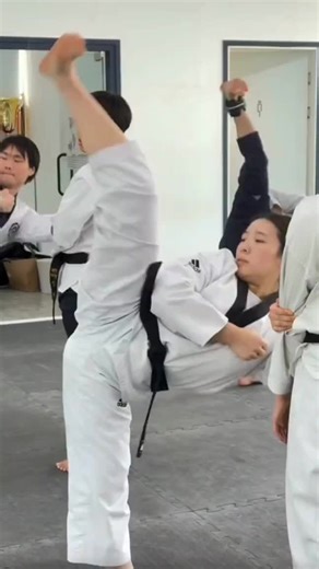 Amazing Taekwondo and Karate Skills Showcase