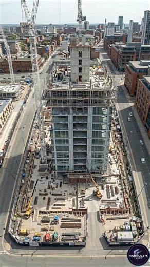 Skyscraper Built From Nothing in 40 Seconds - Timelapse