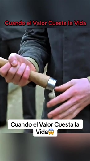 Cuando el Valor Cuesta la Vida😱 #peliculas #peliculasrecomendadas #cine #movie #movieclips