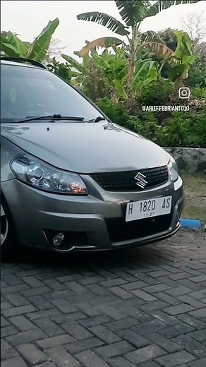 Suzuki Sx4 Xover 2011