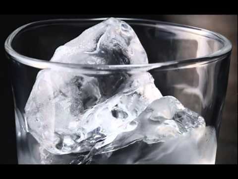 GLASS WITH ICE SOUND EFFECT IN HIGH QUALITY