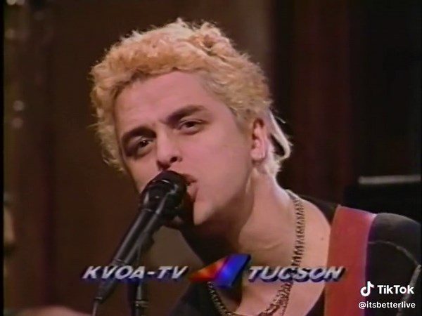 Green Day SNL Debut 1994 Performance of 'When I Come Around'