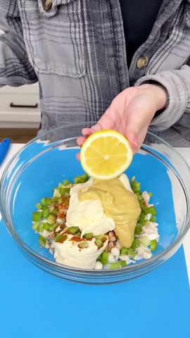 Simple, Savory, and Delicious – Crab Dinner Made Easy!