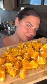 Δανάη Μπάρκα - Ελάτε να φτιάξουμε μαρμελάδα πορτοκάλι ! 🍊