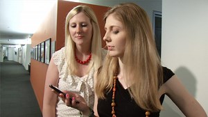 T-Mobile stores snub Moto X