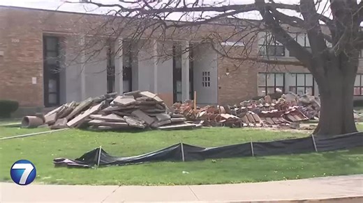 Demolition of area middle school begins