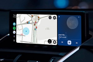 Waze en Android Auto con Coolwalk, así se ve la nueva interfaz en el coche