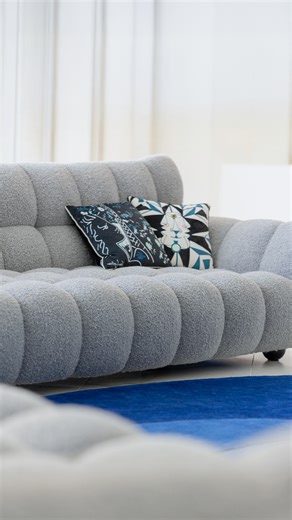 Roche Bobois Turkey on Instagram: "The Setup sofa embodies Roche Bobois’ expertise: design, comfort, modularity, and durability. Its volumes are particularly harmonious and generous, offering softness and inviting comfort. It can be configured with multiple corner units and sofa elements. Upholstered in a fabric that includes alpaca and wool, it has a very supple and pleasant touch. TASCHEN. Textile softwall by @studio_molo. Architectes : Pepe Giner #Sofa #Design #RocheBobois #FrenchArtdeVivre"