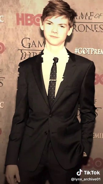 Thomas Brodie-Sangster: Celebrating the 90s Legend