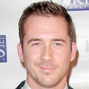 Barry Sloane – Age, Bio, Personal Life, Family & Stats | CelebsAges