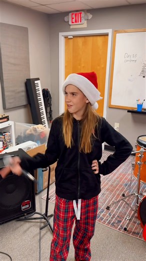 It’s time for Christmas band rehearsal, but The elf is running late again! Dang it bro!🎄🎄🎄🎄 #christmas2025 | Freeway Music Lexington