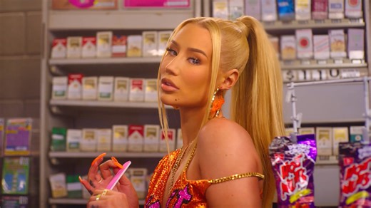 Iggy Azalea - Sip It