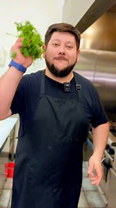 267K views · 5.2K reactions | Receta del pollo a la brasa‼️ #chefenriquebarua #foodlover #peruvianculture #polloalabrasa #food #foodie #peruvian #peru #recetas Mr. Chicken | Enrique Barua | Facebook