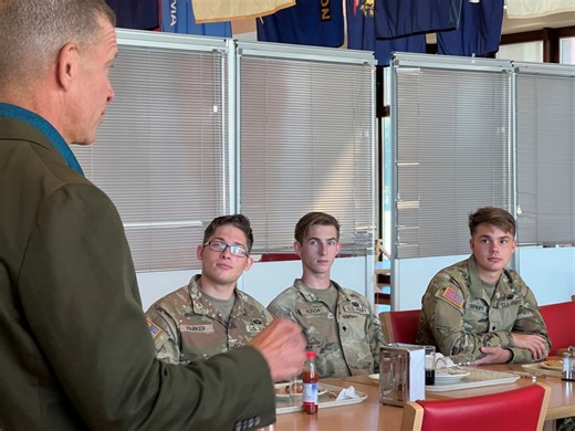 Former SMA visit increases awareness for Soldiers and Spouses about Army Emergency Relief in Vicenza