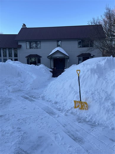Michigan’s U.P. just had a 12-hour blizzard that piled up 20  inches of snow