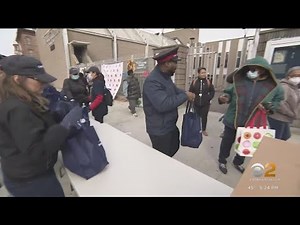 Turkeys given to Brooklyn families ahead of Thanksgiving