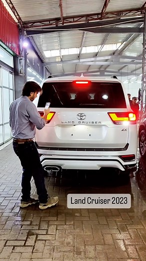 Land Cruiser 2023 | LC 300 | The Luxurious Beauty #reels #reelsinstagram #landcruiser #lc300 #reflection | Reflection - High End Detailing