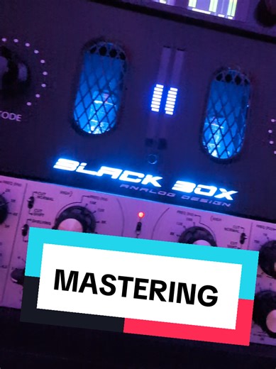 Mastering Audio: Techniques for Producers and Engineers