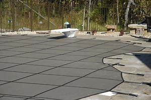 What are the Safest Pool Covers?