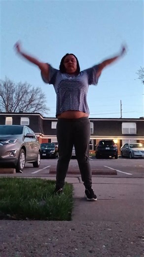 Me dancing in the Sunrise🌅